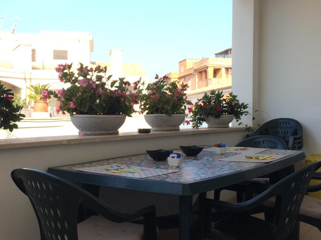 Lambruschini 69 Bed & Breakfast Fiumicino Exterior photo